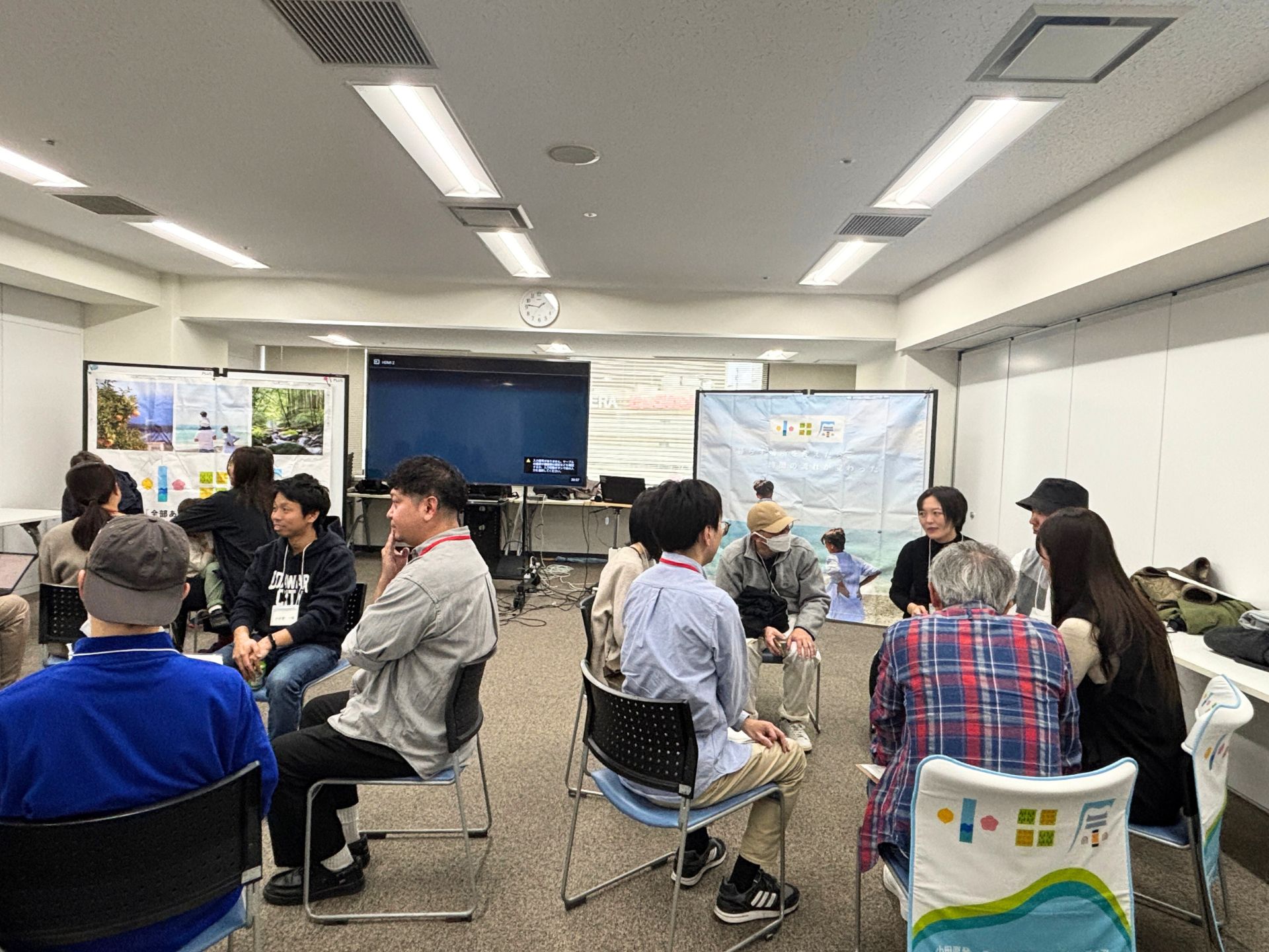 フリートークの様子の写真