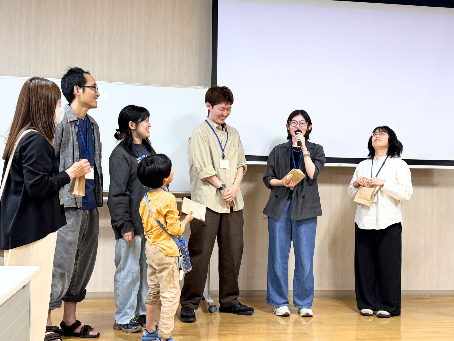 優勝チームインタビューの様子